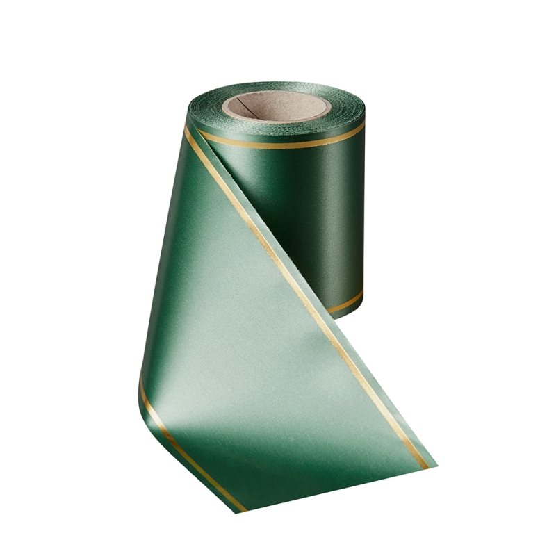 Super-Satin Grasgrün mit Strichrand Gold
